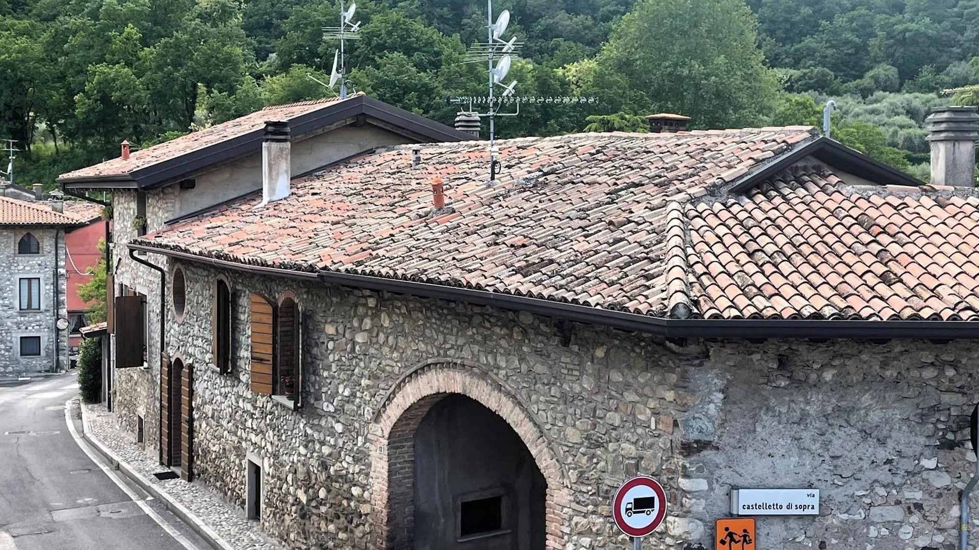 Borgo Alba Apartamento Picedo